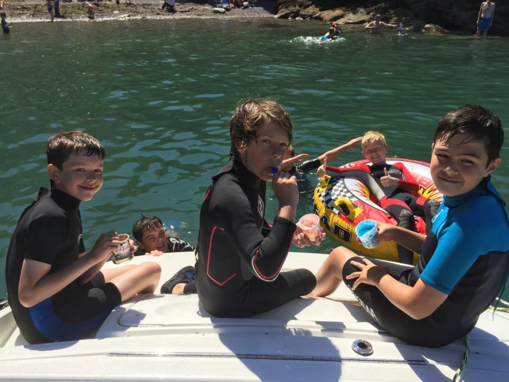 Torbay Tkd students making the most of the beautiful bay. Summer boat fun 2017.