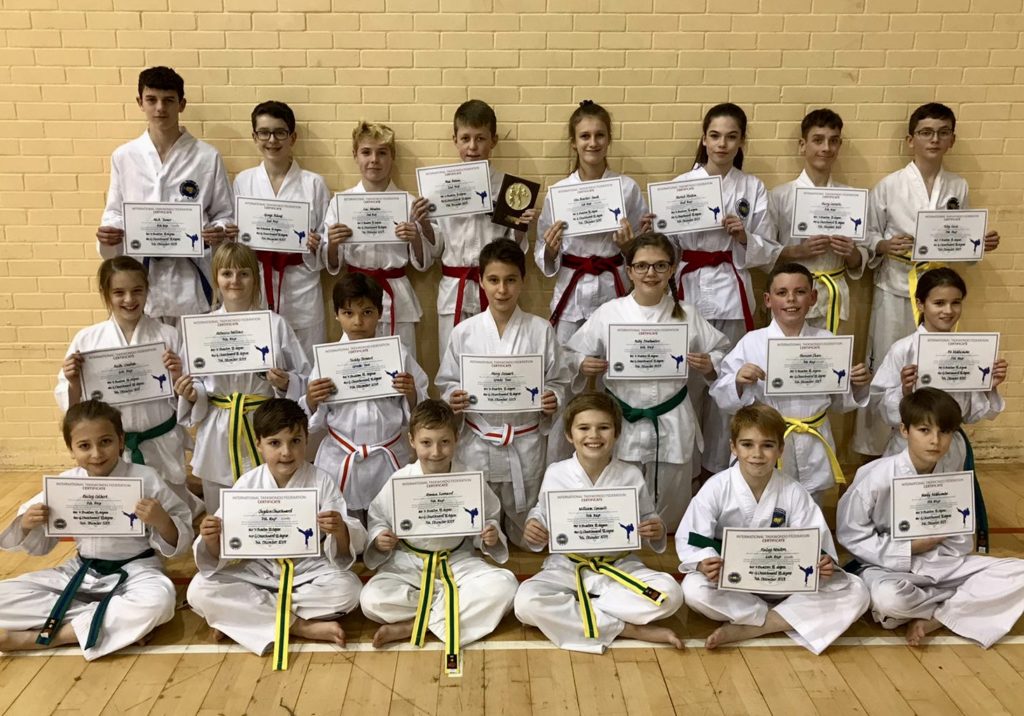 Torbay Taekwondo Students receiving their new belts and certificates December 2019